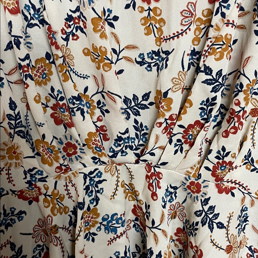 Hayden size L Multicolor Floral Flutter Sleeve Lightweight Chinch Waist Blouse - Picture 4 of 8